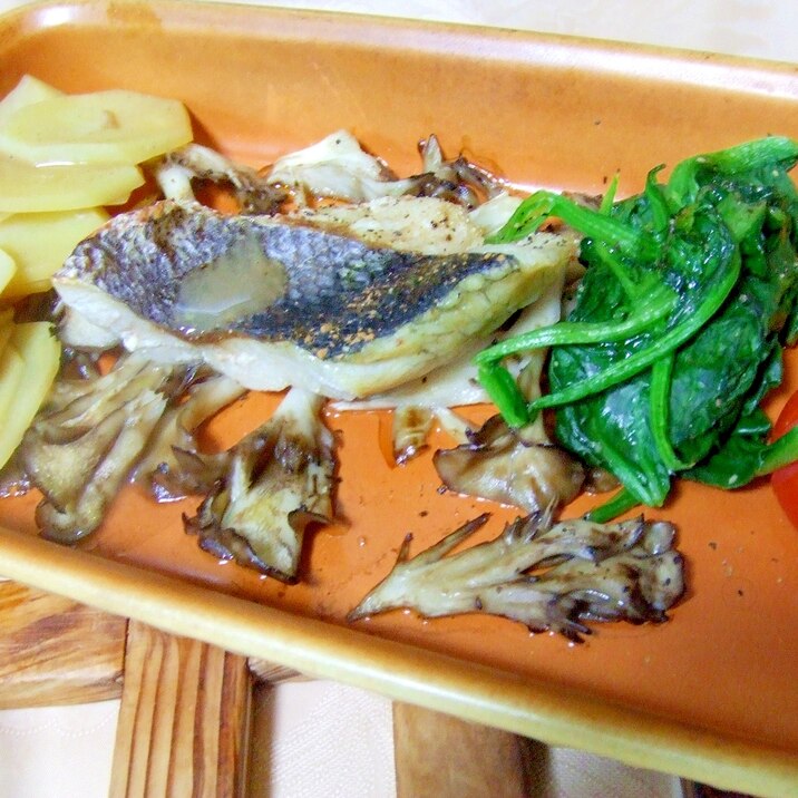 スズキと野菜のオーブン焼き レシピ 作り方 By 味噌汁ざんまい 楽天レシピ スズキと野菜のオーブン焼き レシピ 作り方 By 味噌汁ざんまい 楽天レシピ